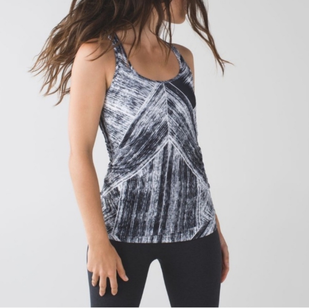 EUC Lululemon Cool Racerback size 4